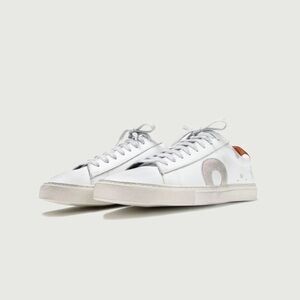 Oliver Cabell Low 1 Marsala Distressed Leather Sneakers 38